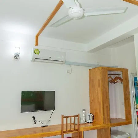 Chao Guest House Maafushi Exterior photo
