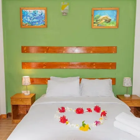 Chao Guest House Maafushi Exterior photo